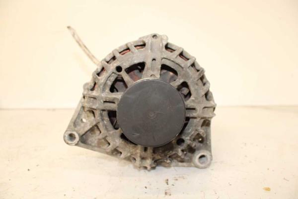 ALTERNATEUR 115AMP MITSUBISHI COLT / SMART FORFOUR ( BASE MERCEDES ) - Vue 1